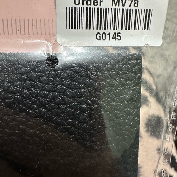 Magnolia and Vine 30mm Grand Snap storage - Picture 2 of 2